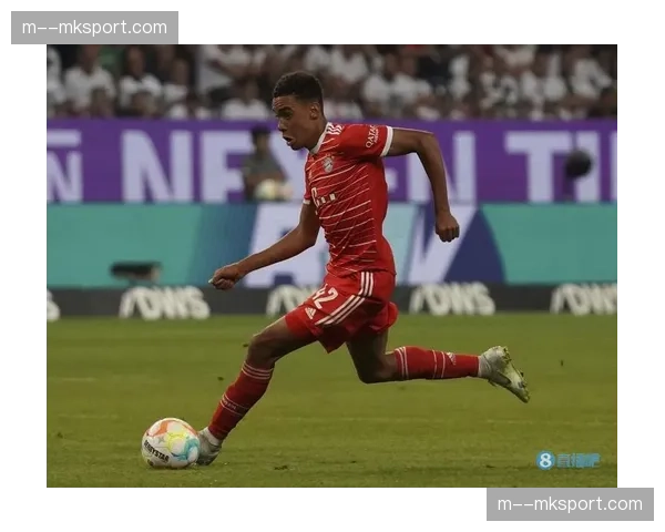 天空体育专访穆西亚拉:谈论在拜仁的成长、位置变化与未来目标 天空体育专访穆西亚拉:谈论在拜仁的成长、位置变化与未来目标