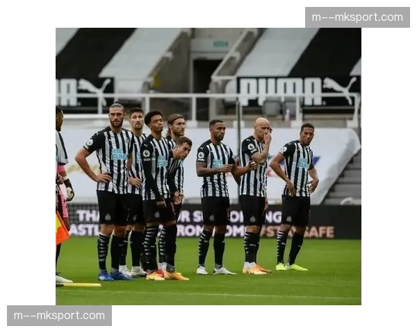 里尔客场4-0大胜图卢兹，快速反击战术展现高效攻防转换